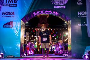 BIB: 5511
                            <button type="button" onclick="openModal(24876075)" class="btn btn-primary btn-sm float-right btn-popup" data-toggle="modal" data-target=".modal-high-quality">
                        <i class="fas fa-shopping-cart"></i> Add to Cart
                    </button>
                                            <button type="button" onclick="isThisMe(24876075, true)" class="btn btn-success btn-sm float-right btn-popup btn-isme hidden" data-toggle="tooltip" data-placement="bottom" title="นี่คือรูปของคุณใช่ไหม คลิกที่นี่เพื่อเอาเข้าอัลบั้ม">
                        <i class="fas fa-plus"></i> Add to album
                    </button>
                    <button type="button" onclick="isThisMe(24876075, false)" class="btn btn-warning btn-sm float-right btn-popup btn-isnotme hidden">
                        <i class="fas fa-ban"></i> Remove from album
                    </button>